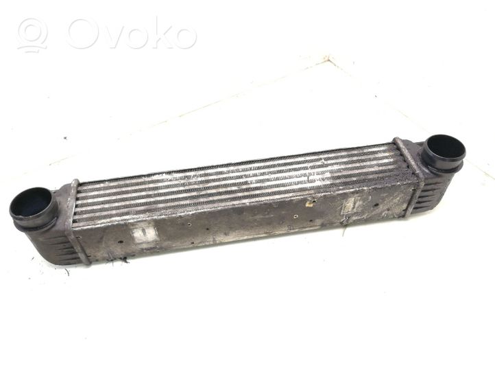 BMW 5 E39 Chłodnica powietrza doładowującego / Intercooler 1914555