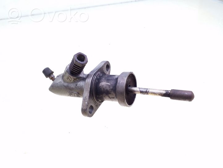 BMW 5 E39 Cylindre récepteur d'embrayage 6642