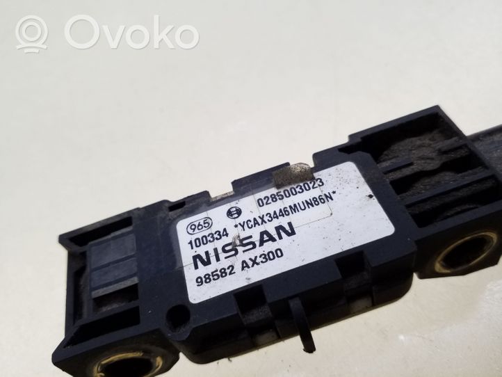 Nissan Micra Sensore d’urto/d'impatto apertura airbag 98582AX300