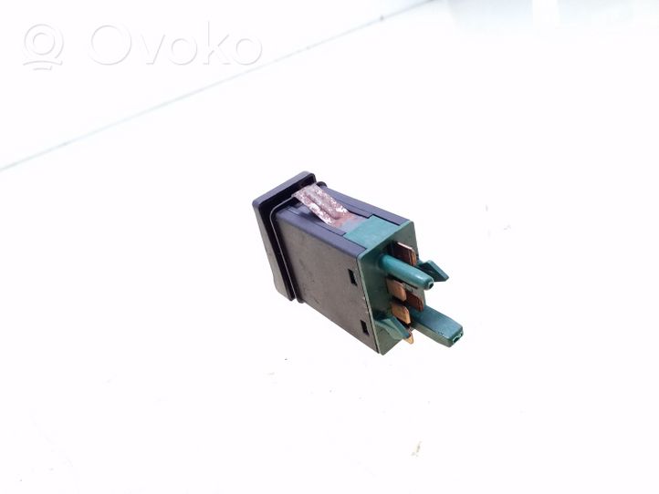 Audi 80 90 S2 B4 Interruptor ABS 893941528