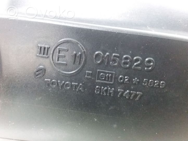 Toyota Avensis T250 Elektryczne lusterko boczne drzwi przednich 015829