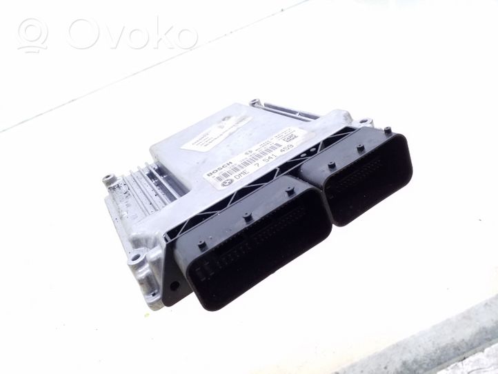 BMW 3 E46 Calculateur moteur ECU 7541459