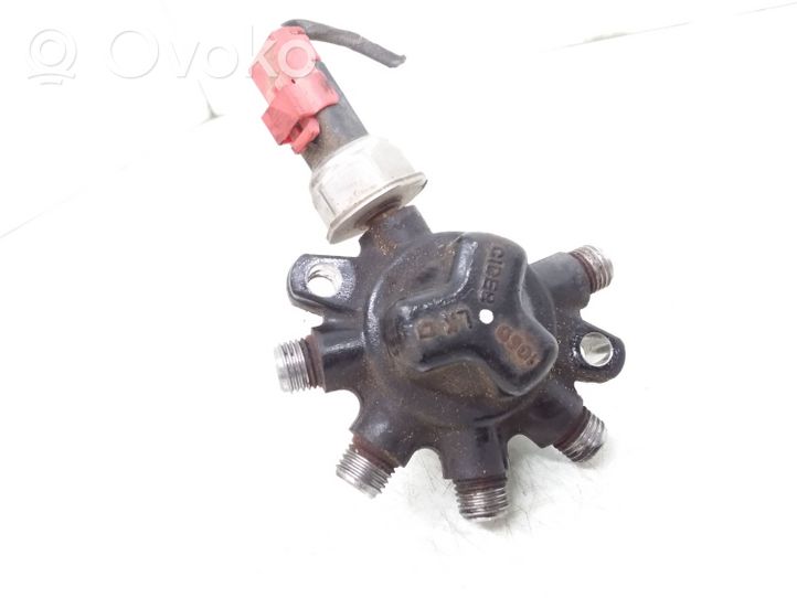 Ford Connect Listwa wtryskowa 4M5Q9D280DB