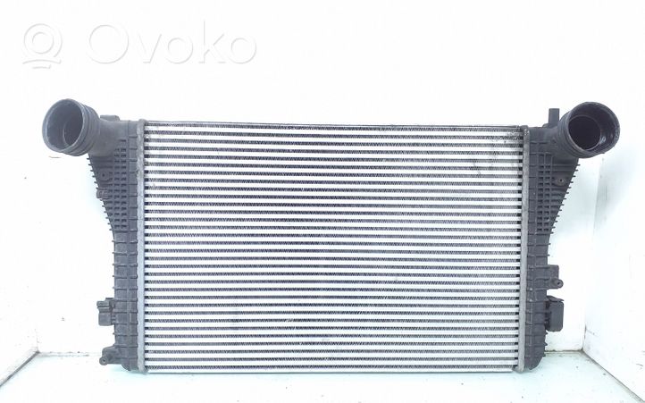 Volkswagen Touran I Chłodnica powietrza doładowującego / Intercooler 1K0145803L