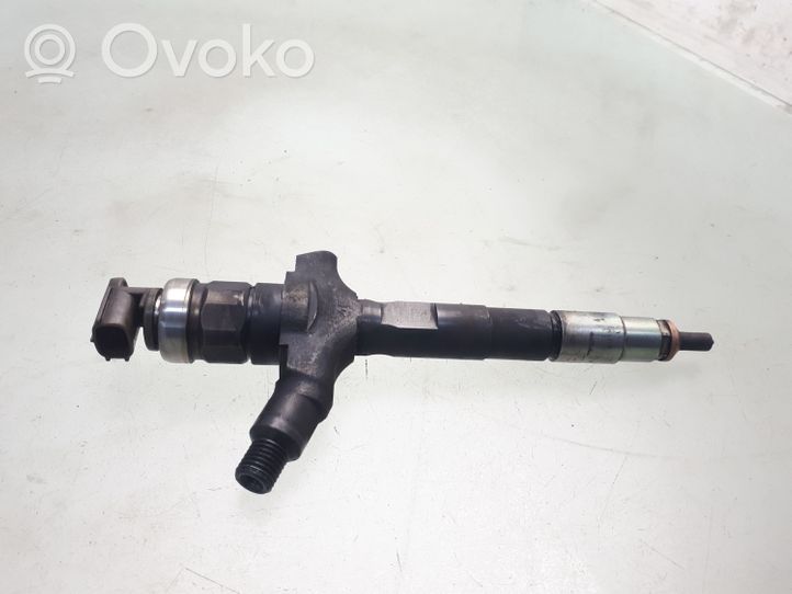 Opel Vectra C Fuel injector 10G00944