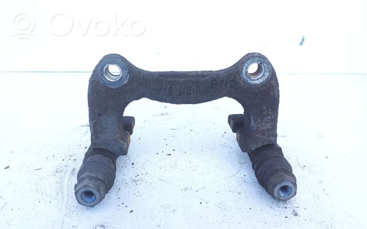 Audi A4 S4 B7 8E 8H Supporto della pinza del freno posteriore 