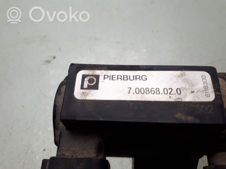 Audi A4 S4 B5 8D Electrovanne Soupape de Sûreté / Dépression 700868020