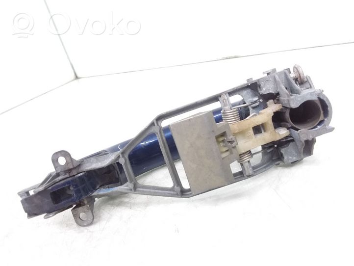 Volkswagen Touareg I Maniglia esterna per portiera anteriore 7L6837205A