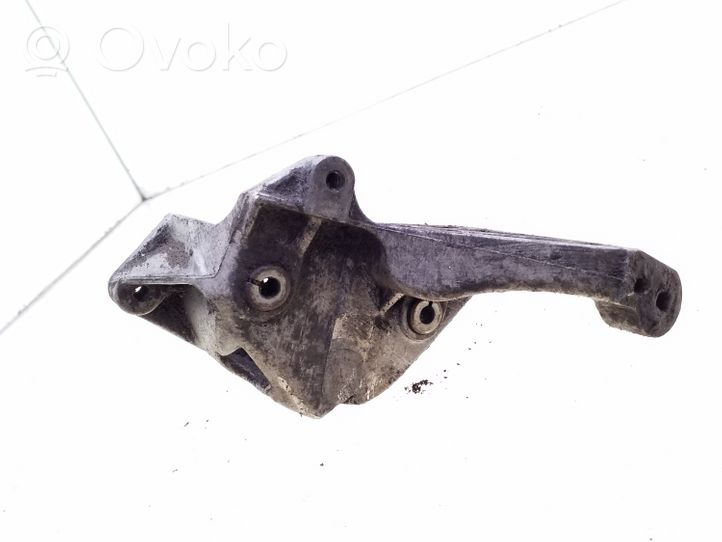 Volkswagen Sharan Power steering pump mounting bracket 028145523E