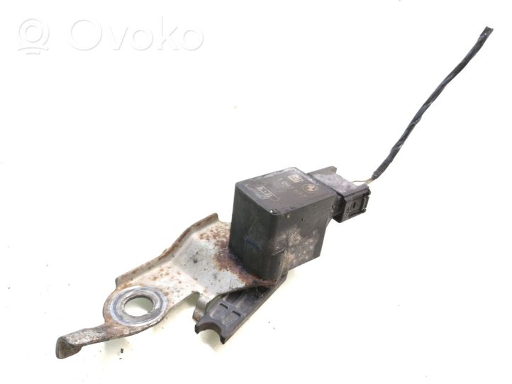 BMW 5 E39 Sensore di livello faro/fanale 1093697