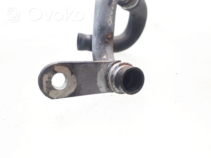 Volvo XC90 Tuyau de liquide de refroidissement moteur 30713302