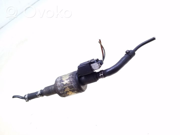 Volkswagen Touareg I Pompe à carburant Webasto 89372A