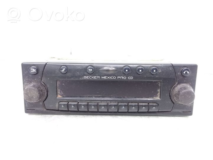 Mercedes-Benz E W124 Panel / Radioodtwarzacz CD/DVD/GPS BECKER