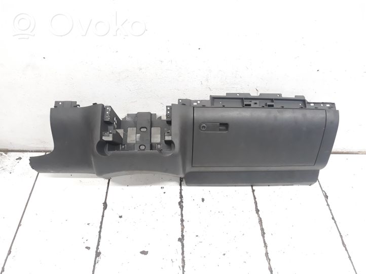 Volkswagen Touareg I Glove box set 7L6858904