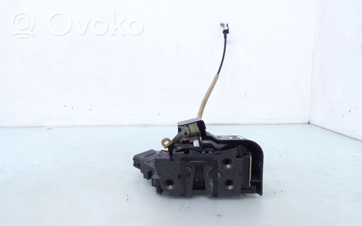 Ford Focus C-MAX Cerradura de puerta trasera 9240033