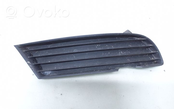 Seat Toledo II (1M) Kratka dolna zderzaka przedniego 1M0853665B