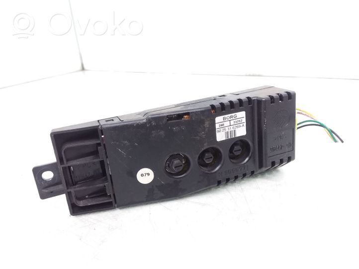 Renault Espace III Monitor/display/piccolo schermo 6025316269