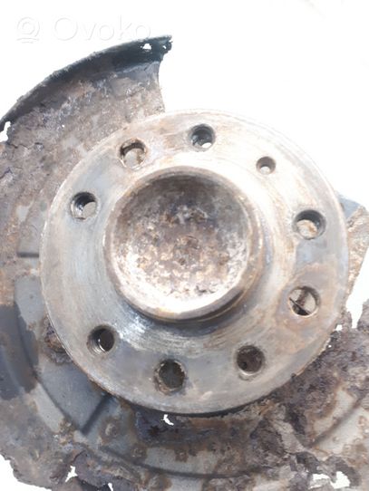 Opel Zafira A Rear wheel hub spindle/knuckle 