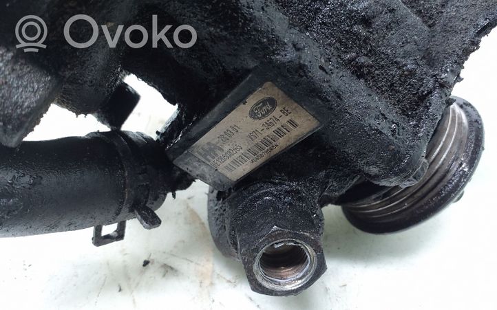 Ford Mondeo Mk III Pompa del servosterzo XS713A674BE