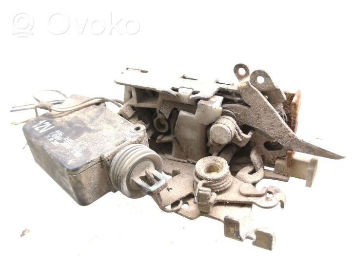 Mercedes-Benz Sprinter W901 W902 W903 W904 Loading door lock 9017400435