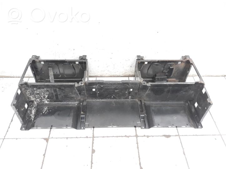 Mercedes-Benz Vito Viano W639 Base del sedile anteriore del passeggero A6396601740