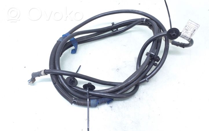 Mercedes-Benz CLS C218 X218 Cable positivo (batería) A2124403838