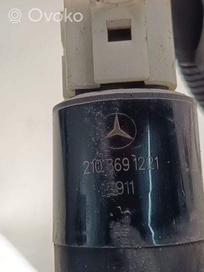 Mercedes-Benz CLS C218 X218 Ajovalonpesimen pumppu 2108691221