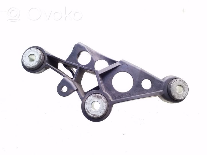 Skoda Octavia Mk2 (1Z) Supporto del cavo della leva del cambio 6Q0711789G