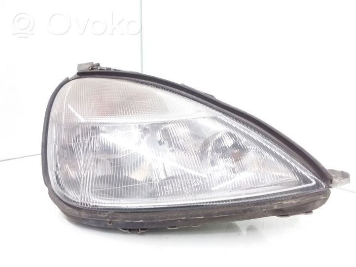 Mercedes-Benz A W168 Lampa przednia A1688200261