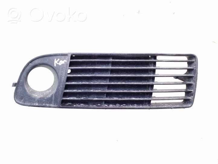 Audi A6 S6 C5 4B Mascherina/griglia fendinebbia anteriore 4B0807681J