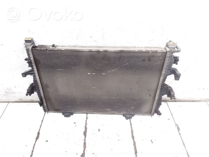 Volkswagen Transporter - Caravelle T5 Radiateur de refroidissement 7H0121253F