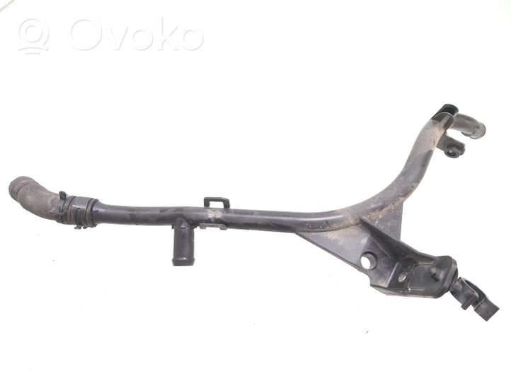 Volkswagen PASSAT B6 Tubo flessibile del liquido di raffreddamento del motore 1K0121070BD