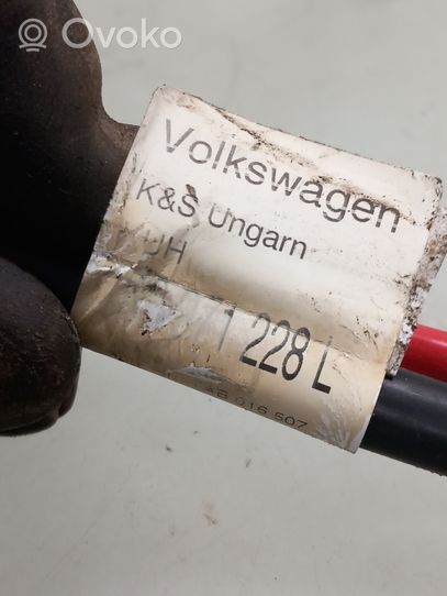 Volkswagen PASSAT B6 Positive cable (battery) 1K0971228L