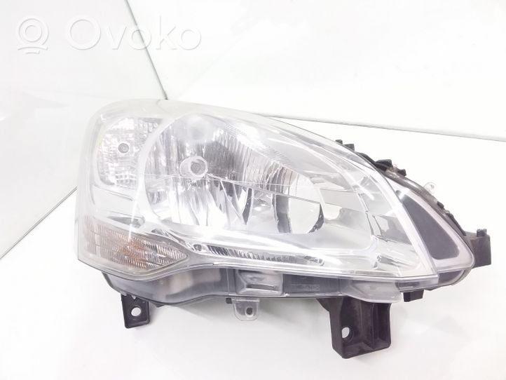 Citroen Berlingo Lampa przednia 9682828180