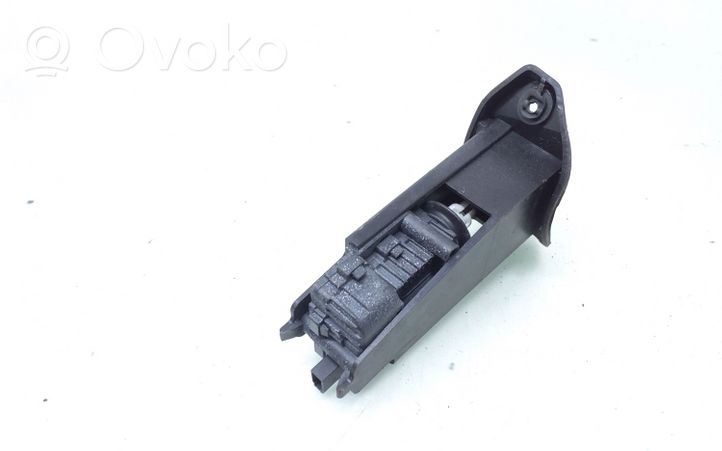 Opel Zafira B Verrouillage du bouchon du réservoir de carburant 13158426