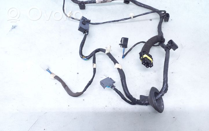 Opel Zafira B Front door wiring loom 13158686