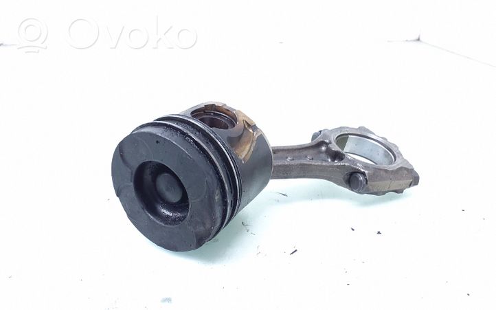 Opel Zafira B Piston avec bielle 