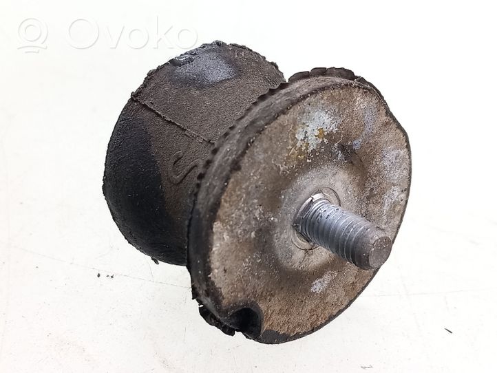 BMW 1 E81 E87 Gearbox mount 6771220