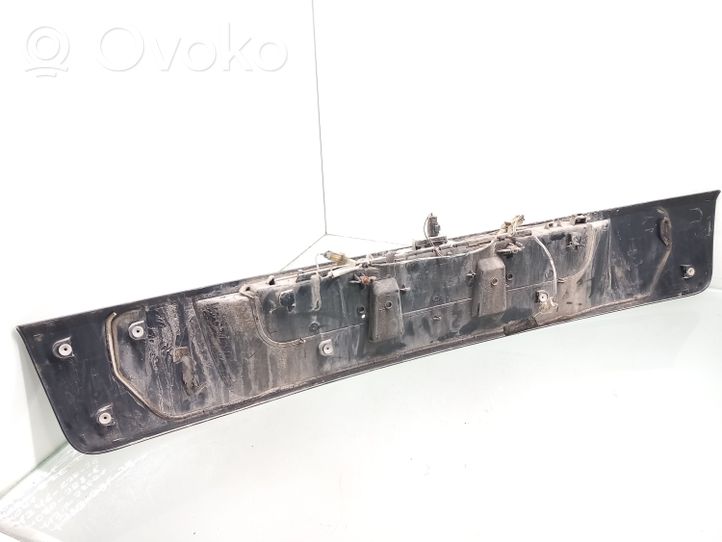 Renault Scenic II -  Grand scenic II Trunk door license plate light bar 8200254900