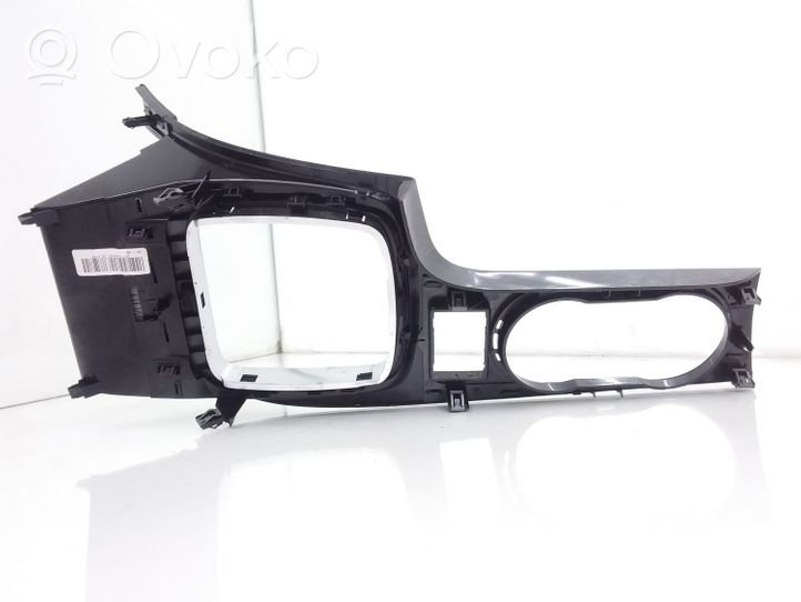 Ford Mondeo MK IV Rivestimento in plastica cornice della leva del cambio 8S71A045H20