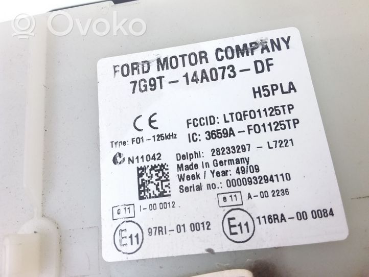 Ford Mondeo MK IV Module de fusibles 7G9T14A073DF