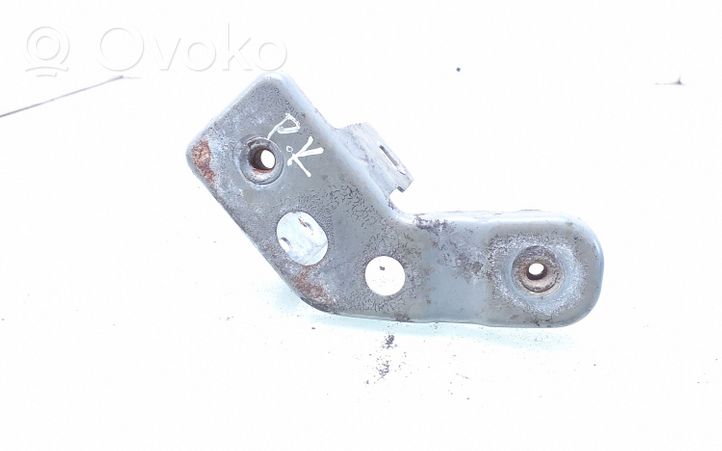 Renault Megane III Support de montage d'aile 6418103B