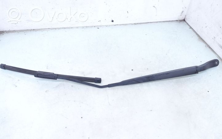 Renault Megane III Windshield/front glass wiper blade 288860005R