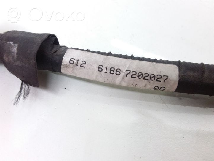 BMW 7 F01 F02 F03 F04 Ugello a spruzzo lavavetri per parabrezza 7202027