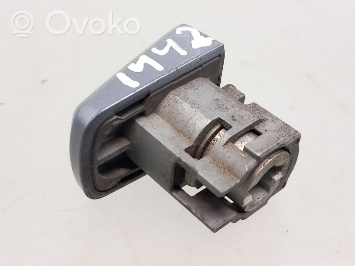 Opel Corsa D Front door lock (next to the handle) 24463527