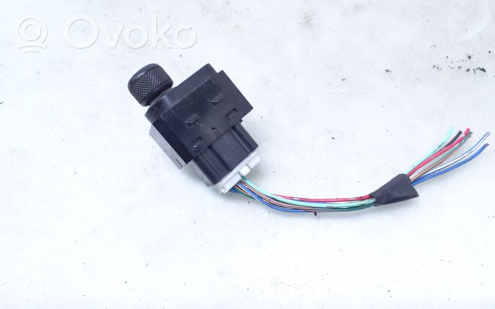 Suzuki Swift Bouton de commutateur rétroviseur latéral 62J003136T