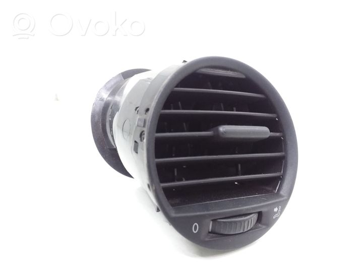 Volkswagen Caddy Griglia di ventilazione centrale cruscotto 2K0819703B