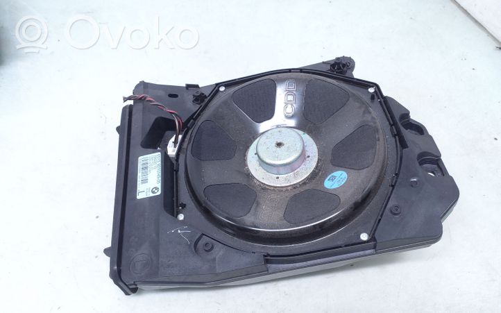 BMW 1 F20 F21 Enceinte subwoofer 9210149