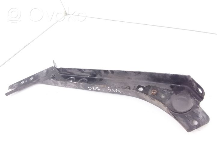 Nissan X-Trail T31 Support phare frontale 