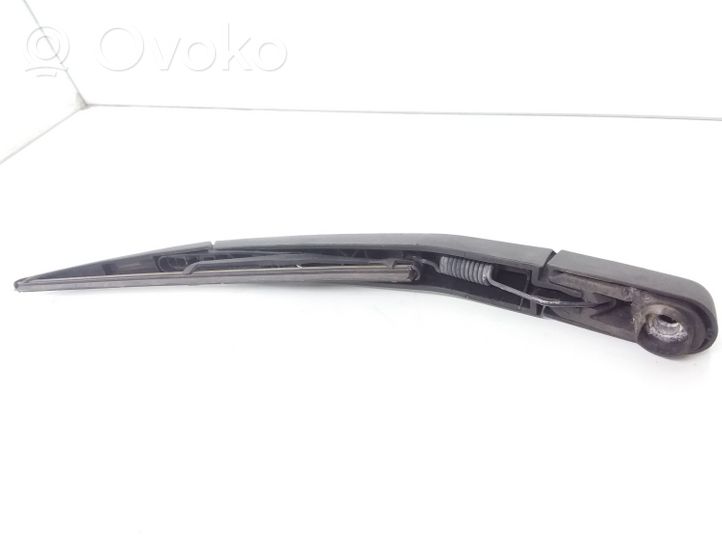 Opel Corsa D Galinio stiklo valytuvo kojelė 55701469